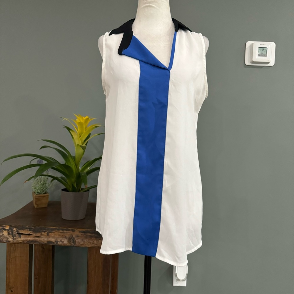 Alfani Sleeveles Top